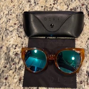 DIFF Sunglasses | Penny style